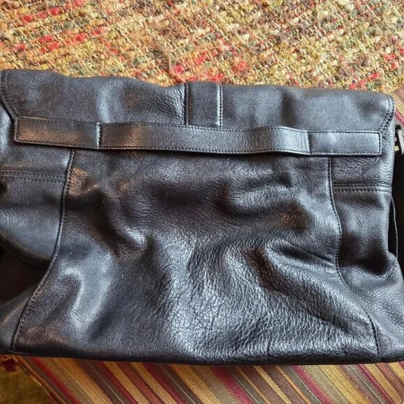 TUMI work bag. Black leather USED in Very good condition - Picture 4 of 5